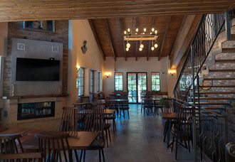 Interior 4